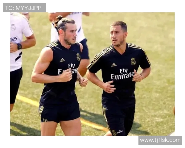 瑞士足球历史名将盘点与他们在绿茵场上的辉煌时刻 瑞士足球历史名将盘点与他们在绿茵场上的辉煌时刻